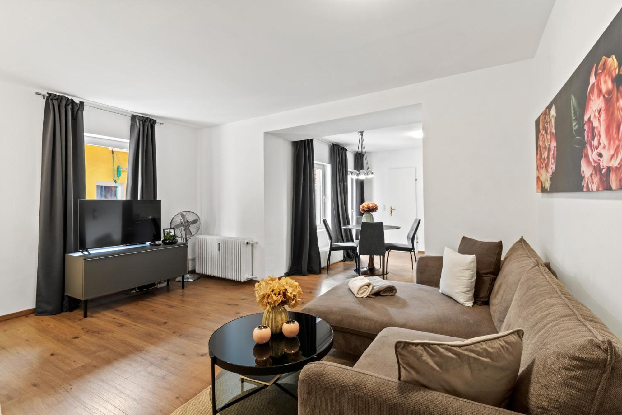 Appartement Stilvolles Zuhause Mit Terrasse à Bruck an der Mur Extérieur photo