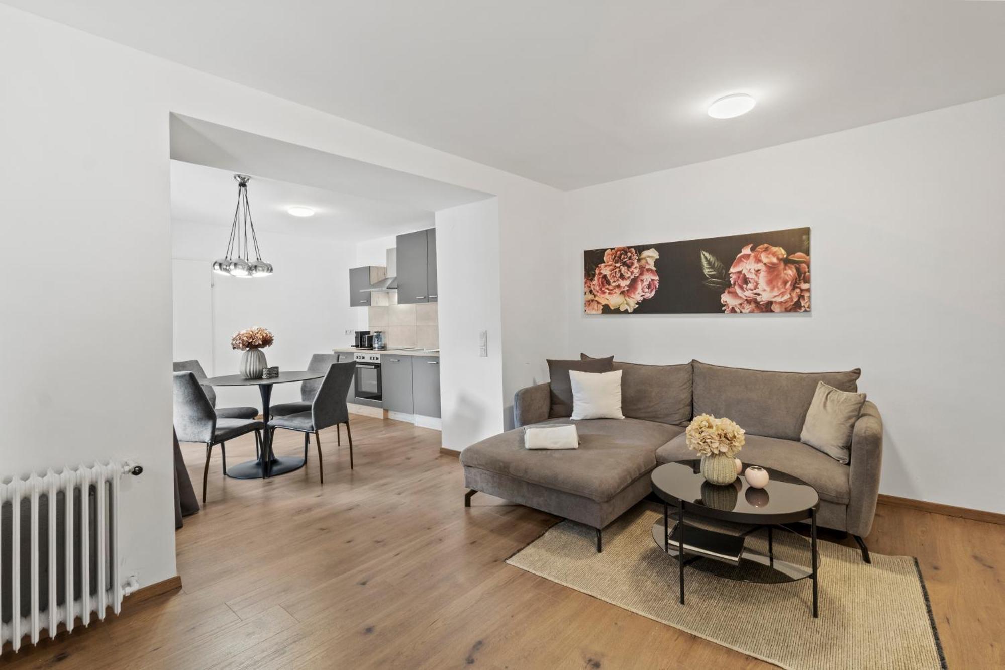 Appartement Stilvolles Zuhause Mit Terrasse à Bruck an der Mur Extérieur photo